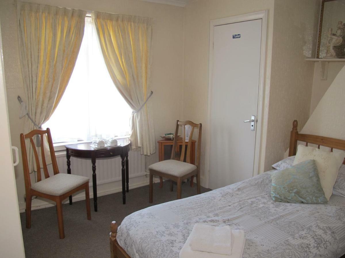 St Martins Guest House Dover Dış mekan fotoğraf